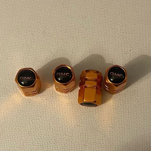 GMC Logo valve Stem caps in Gold set of 4 NWT - Picture 3 of 4